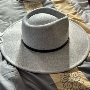 Grey hate with black band